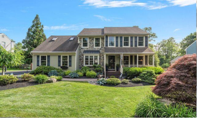 Homes & Neighborhoods in Lansdale